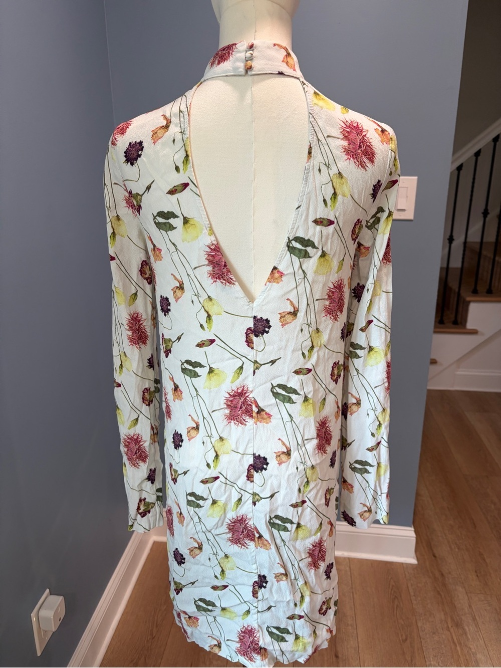 & Other Stories Los Angeles Atelier Floral Mock Neck Open Back Mini Dress US 6 - Picture 3 of 9